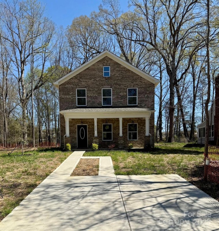 Property image 2 at 4739 Whispering Oaks Drive, Charlotte, NC 28213