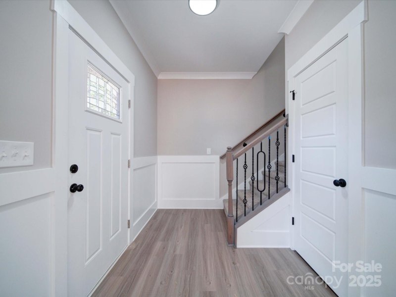 Property image 3 at 4739 Whispering Oaks Drive, Charlotte, NC 28213