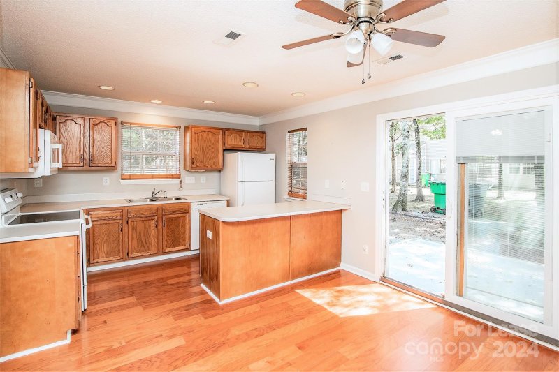 Property image 5 at 12708 Tucker Crossing Lane, Charlotte, NC 28273