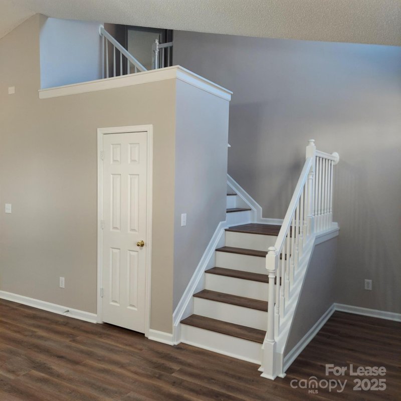 Property image 3 at 1951 Forest Side Lane, Charlotte, NC 28213