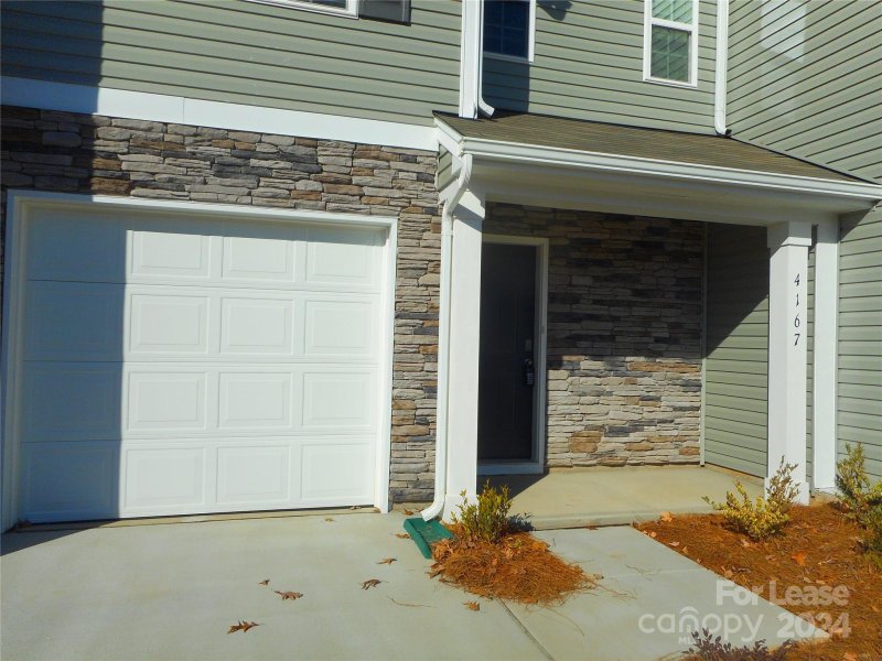 Property image 2 at 4167 Lurelin Lane, Charlotte, NC 28262