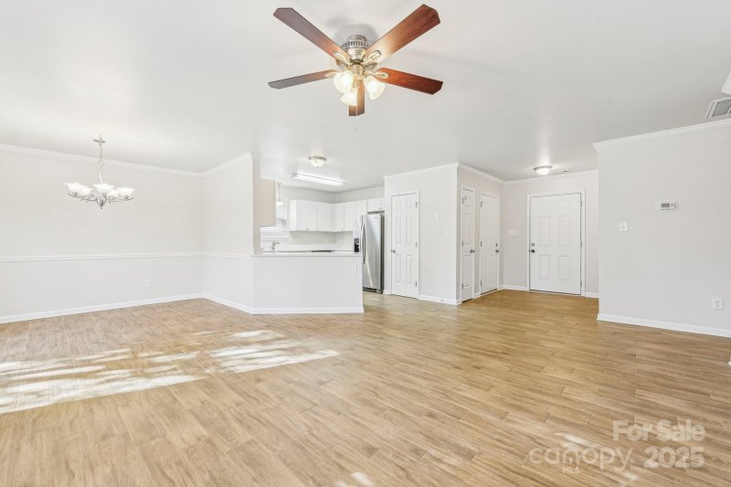 Property image 5 at 3436 Covington Oaks Drive, Charlotte, NC 28205