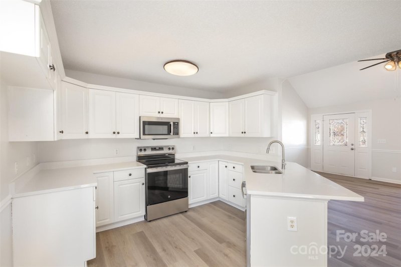 Property image 2 at 570 Strathclyde Way, Rock Hill, SC 29730