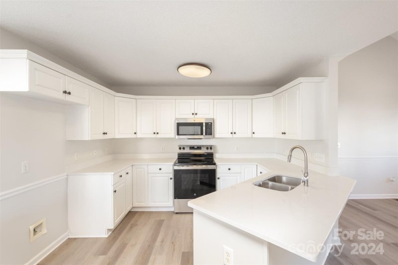 Property image 3 at 570 Strathclyde Way, Rock Hill, SC 29730