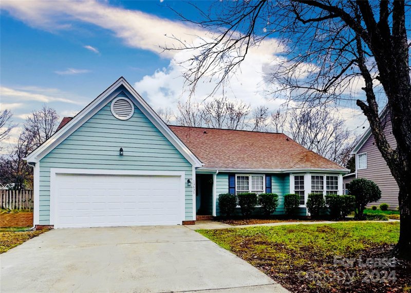13631 Annsdale Lane