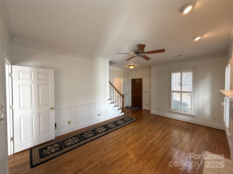 Property image 3 at 3213 Moores Glen Drive, Charlotte, NC 28209