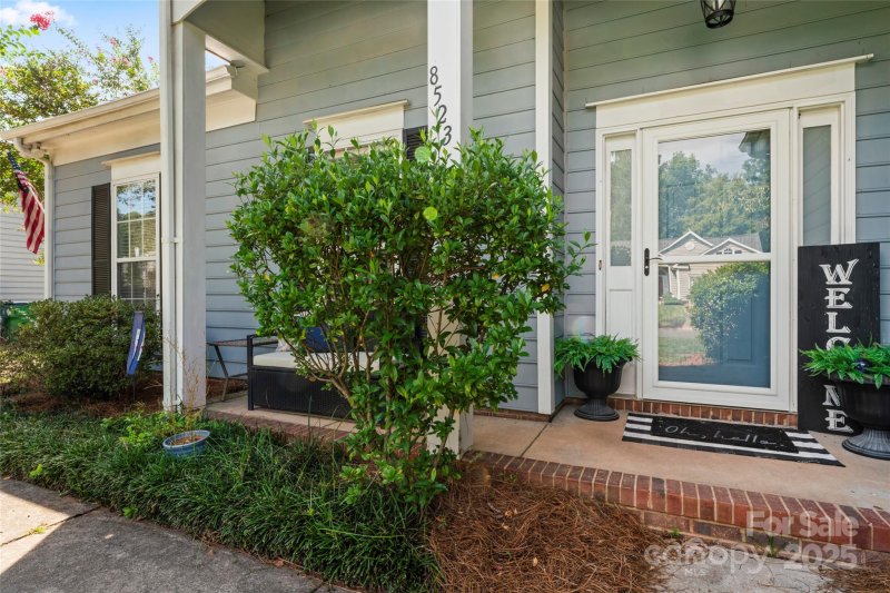 Property image 2 at 8523 Albury Walk Lane, Charlotte, NC 28277