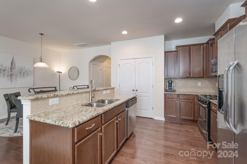 Property image 4 at 7028 Woodsbay Lane, Rock Hill, SC 29732