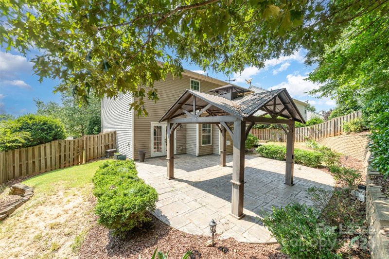 Property image 2 at 117 Washburn Range Drive, Mooresville, NC 28115