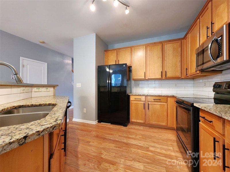 Property image 4 at 8219 Chaceview Court, Charlotte, NC 28269