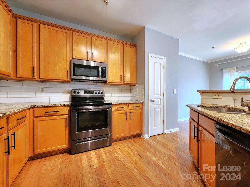 Property image 5 at 8219 Chaceview Court, Charlotte, NC 28269