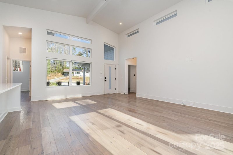 Property image 4 at 1906 Lakedell Drive, Charlotte, NC 28215