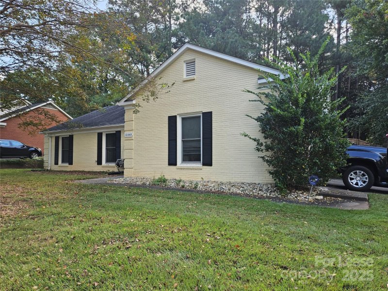 Property image 2 at 10443 Sardis Oaks Road, Charlotte, NC 28270