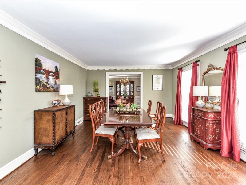 Property image 5 at 4511 Twin Oaks Place, Charlotte, NC 28212