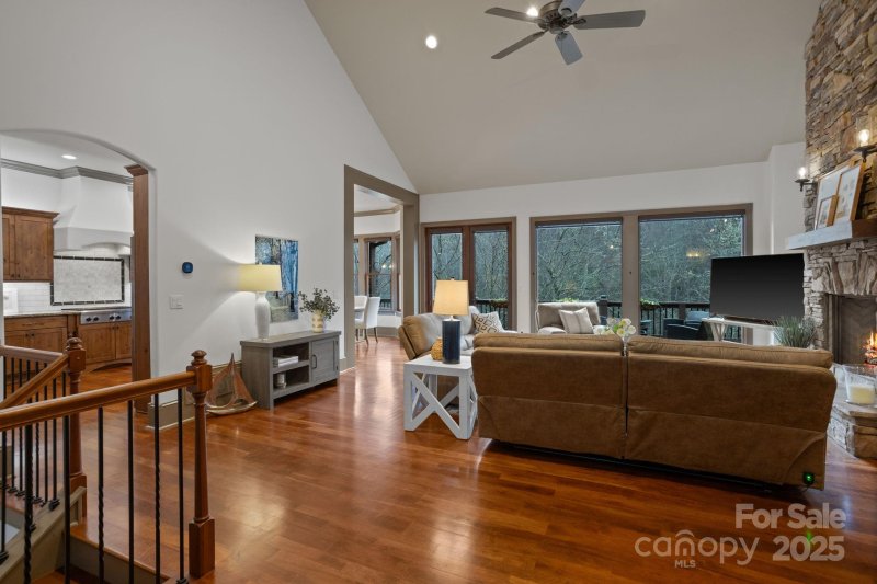 Property image 4 at 48 Blackgum Court, Hendersonville, NC 28739