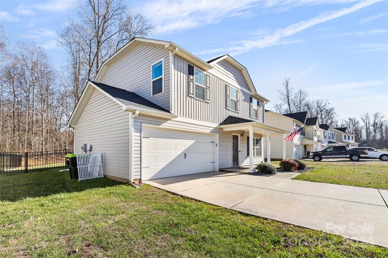 Property image 2 at 109 Berrybeth Circle, China Grove, NC 28023