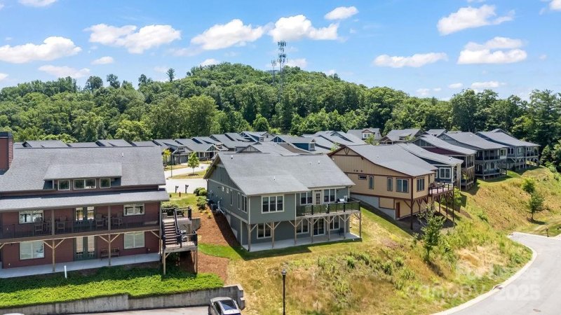 Property image 5 at 7 Pinnacle Crest Circle, Arden, NC 28704