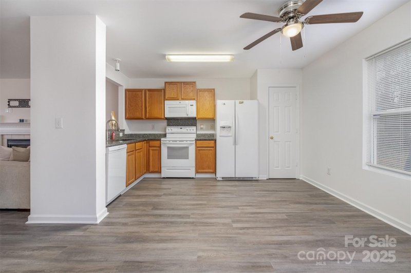 Property image 4 at 1731 Long Paw Lane, Charlotte, NC 28214