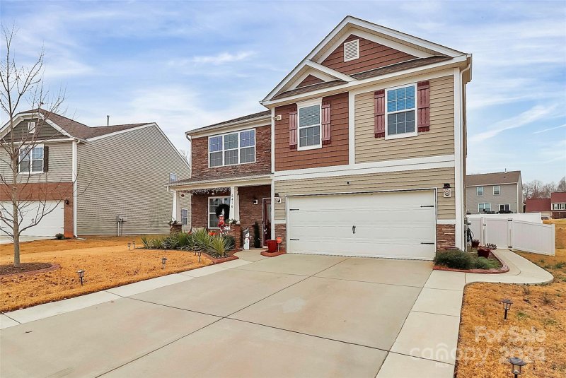 Property image 3 at 6416 Ellimar Field Lane, Charlotte, NC 28215