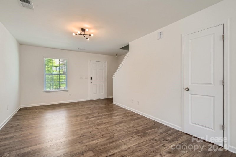 Property image 5 at 1542 Lilly Springs Place, Dallas, NC 28034