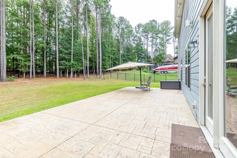 Property image 3 at 2118 Lometa Road, York, SC 29745
