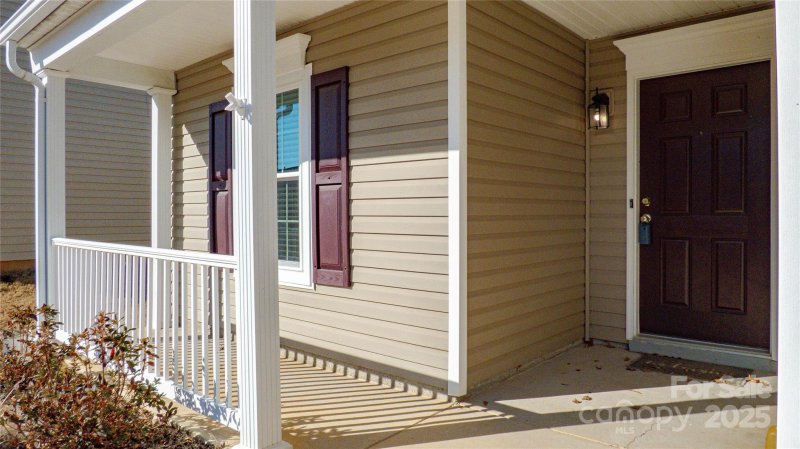 Property image 2 at 8705 Westhope Street, Charlotte, NC 28216