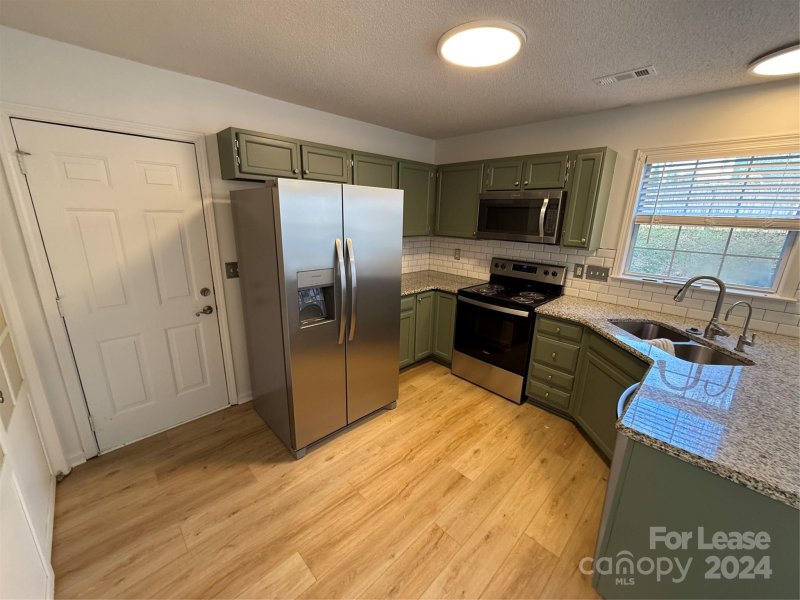 Property image 3 at 123 Diamond Drive, Mooresville, NC 28117