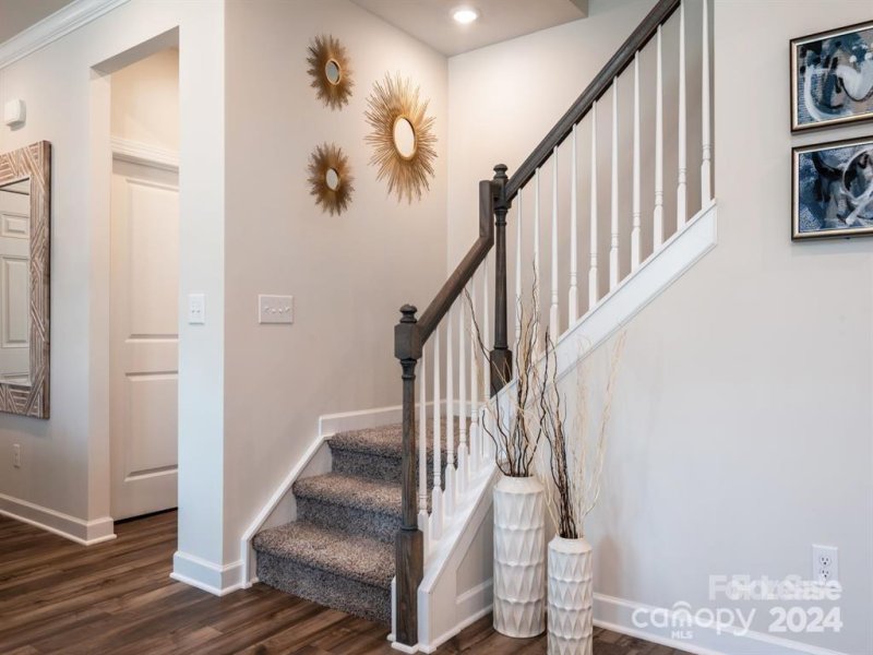 Property image 3 at 325 Cranford Drive, Pineville, NC 28134