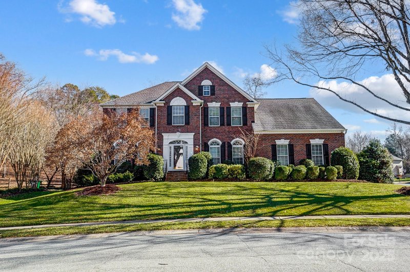 2202 Mt Isle Harbor Drive