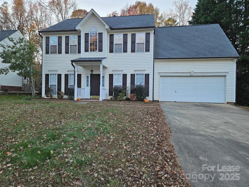 743 W Cheval Drive