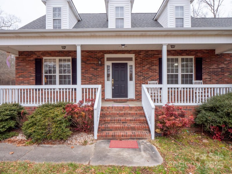 Property image 3 at 2043 Hunters Ridge Road, Lancaster, SC 29720