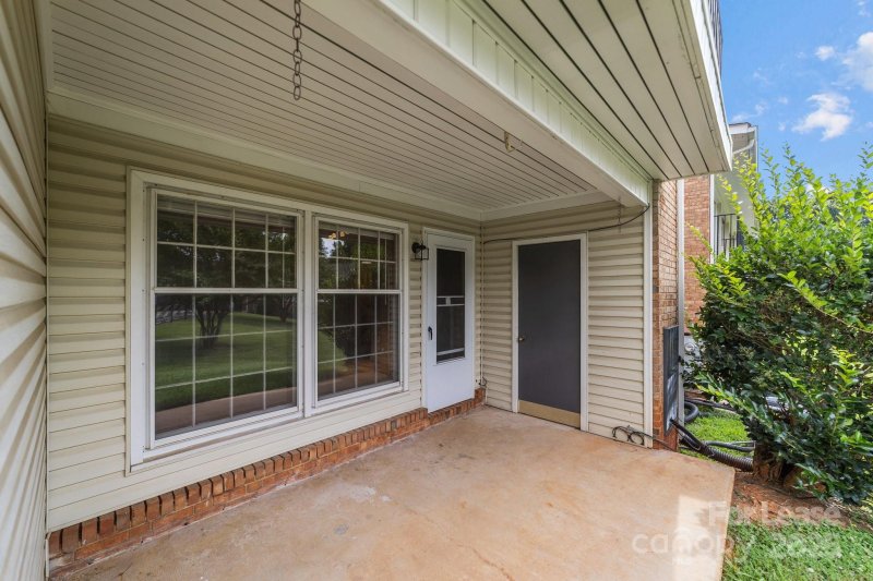 Property image 2 at 4605 Coronado Drive, Charlotte, NC 28212