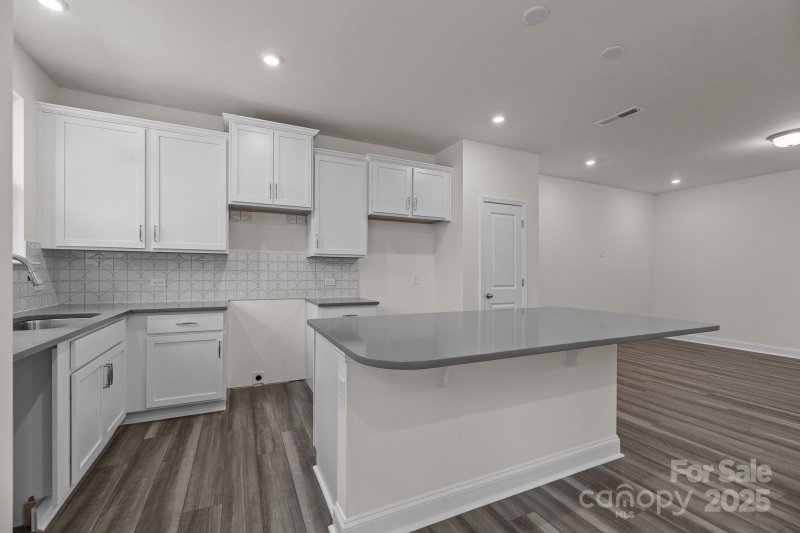 Property image 4 at 2017 Near Point Road, Charlotte, NC 28208