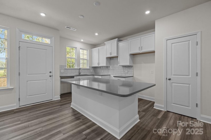 Property image 5 at 2017 Near Point Road, Charlotte, NC 28208