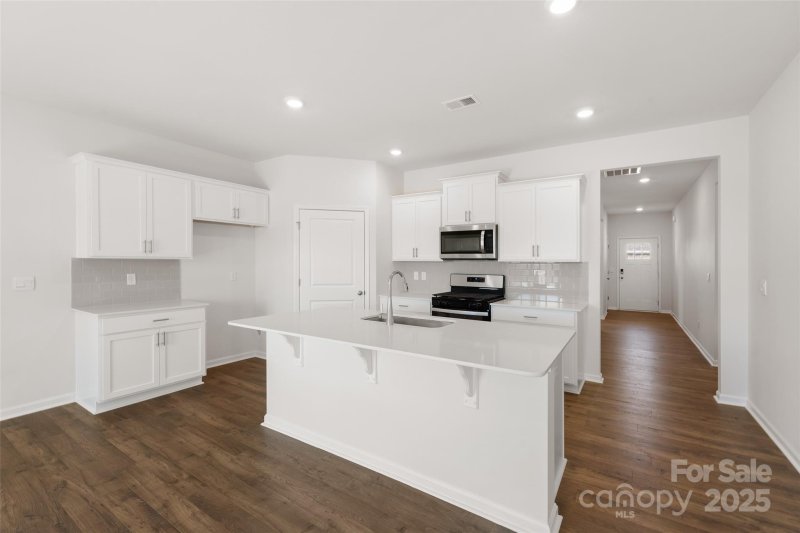 Property image 4 at 205 Shorthorn Road, Fletcher, NC 28732