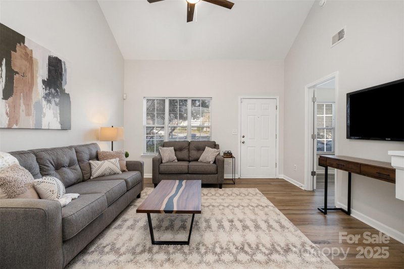 Property image 3 at 8146 Rudolph Road, Charlotte, NC 28216