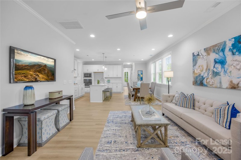 Property image 5 of 10448 Audubon Ridge Drive in Washam Potts Townhomes, Cornelius, NC 28031