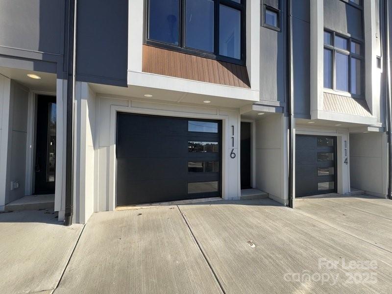 Property image 2 at 116 Frazier Avenue, Charlotte, NC 28216