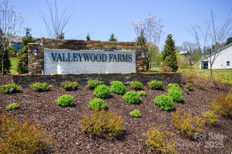 Property image 4 at 52 Woodvale Drive, Waynesville, NC 28786