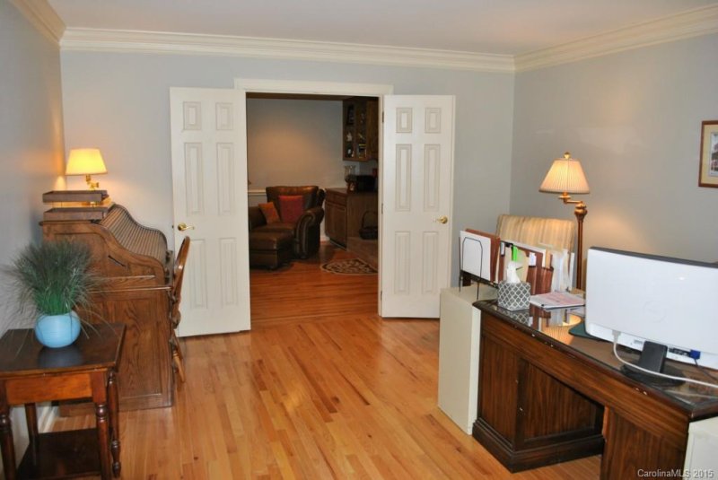 Property image 5 at 8317 Sardiscroft Road, Charlotte, NC 28270