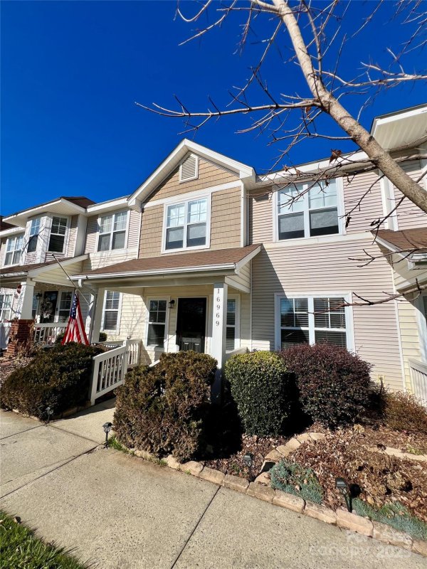 Property image 2 at 16969 Bridgeton Lane, Huntersville, NC 28078