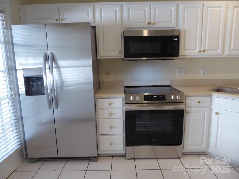 Property image 5 at 8620 Robinson Forest Drive, Charlotte, NC 28277