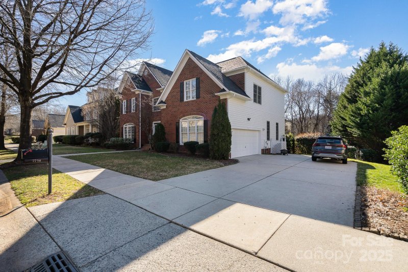 Property image 2 at 7734 Garnkirk Drive, Huntersville, NC 28078