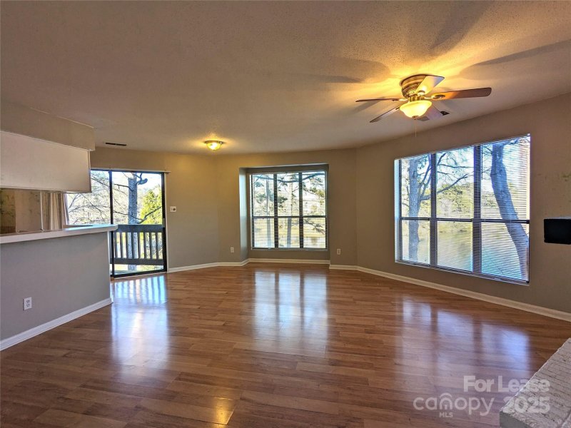 Property image 3 at 8137 Cedar Glen Drive, Charlotte, NC 28212