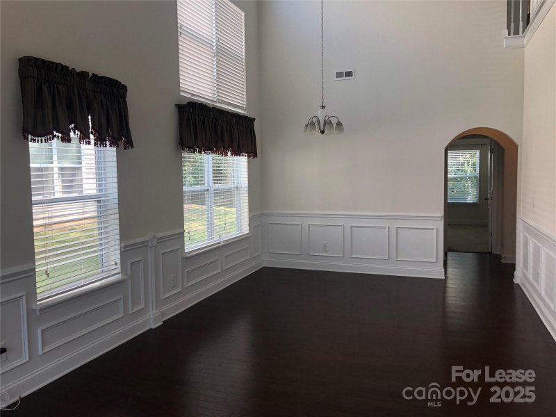 Property image 2 at 4533 Craigmoss Lane, Charlotte, NC 28278