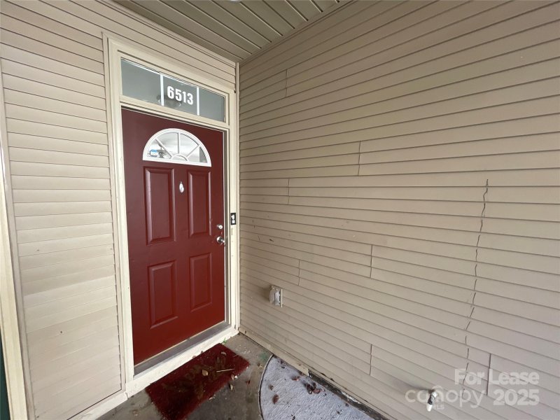 6513 Quarterbridge Lane