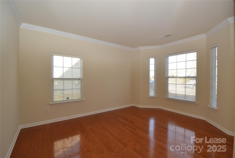 Property image 3 at 11701 Sidney Crest Avenue, Charlotte, NC 28213