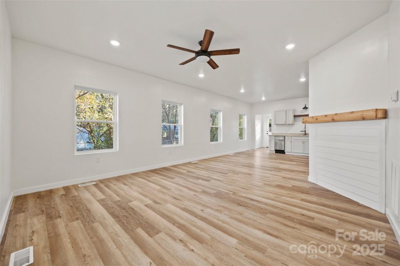 Property image 3 at 13 Barrow Street, Rock Hill, SC 29730