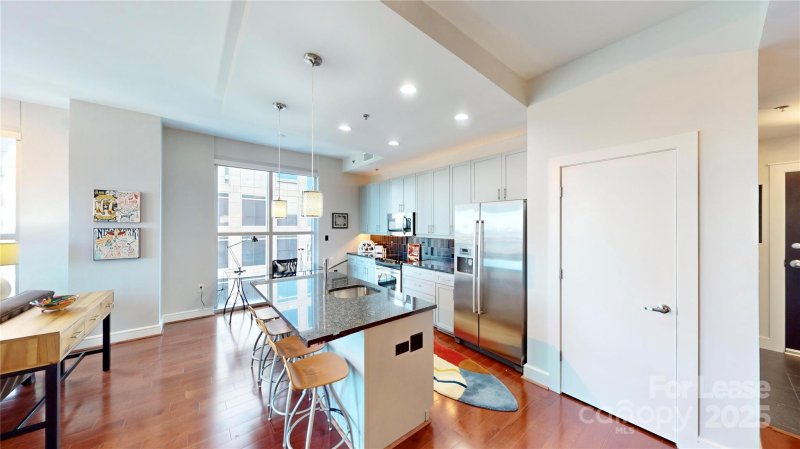 Property image 5 at 333 W Trade Street, Charlotte, NC 28202