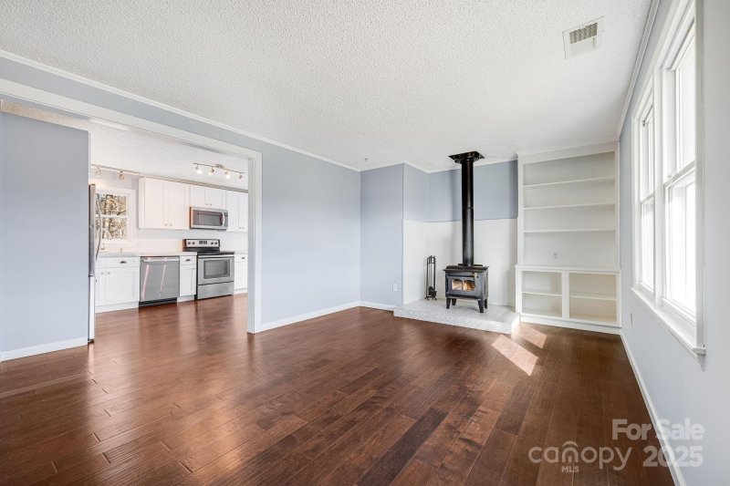 Property image 3 at 16 Lilac Lane, Fletcher, NC 28732